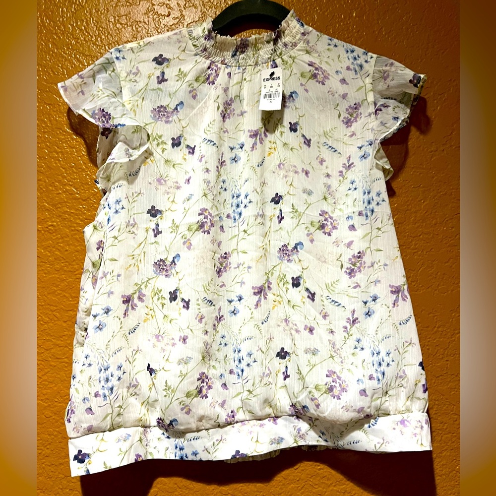 Express Print Mock Neck Top